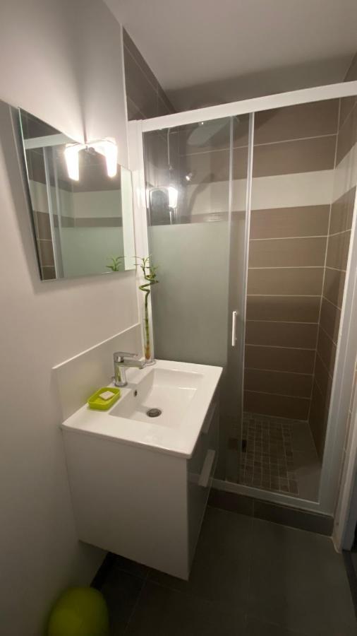 Superbe appartement climatisé à 3 min de la mer La Grande-Motte Esterno foto